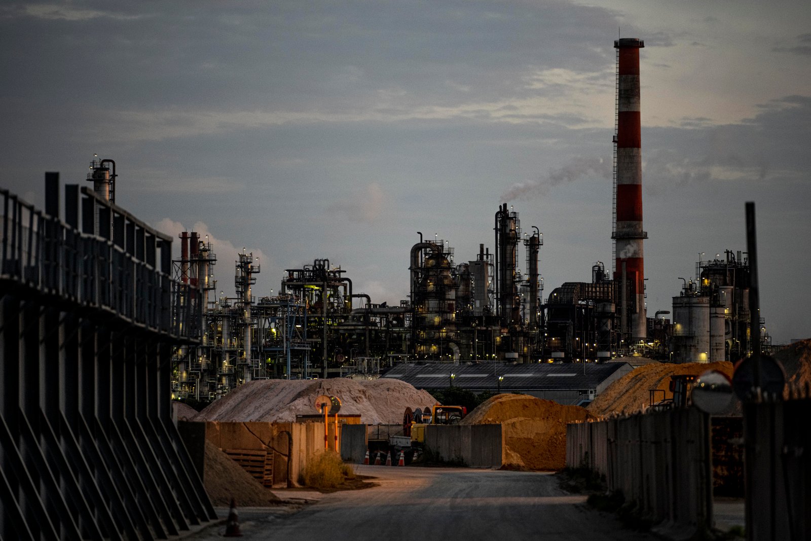 Industrial banner 2